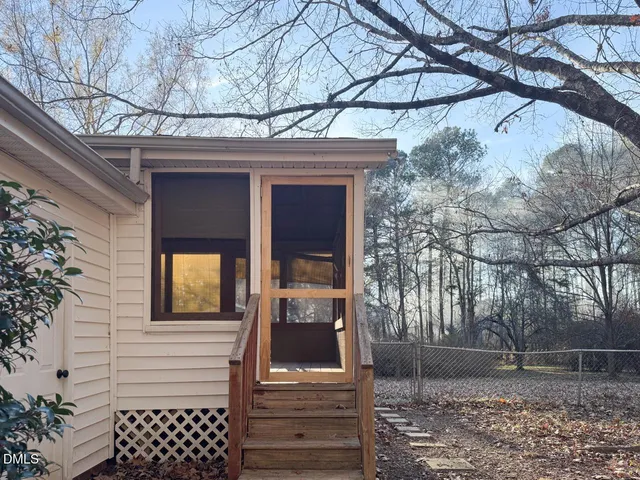 $1,499 | 2636 Meyerswood Drive, Apex, NC 27539