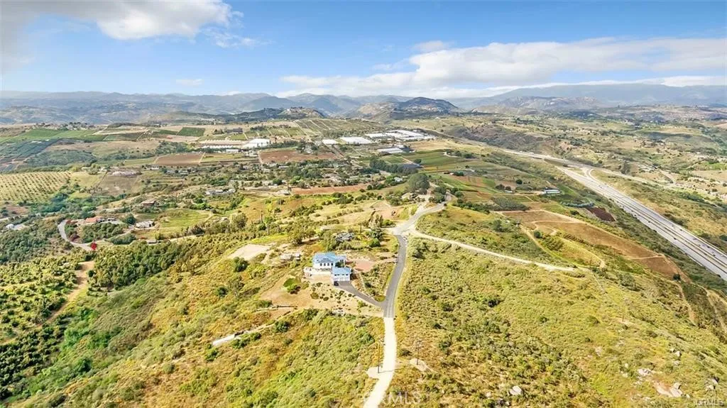 0 Aquaduct Road Bonsall, CA 92003 - Photo 4 of 11 a view of an ocean