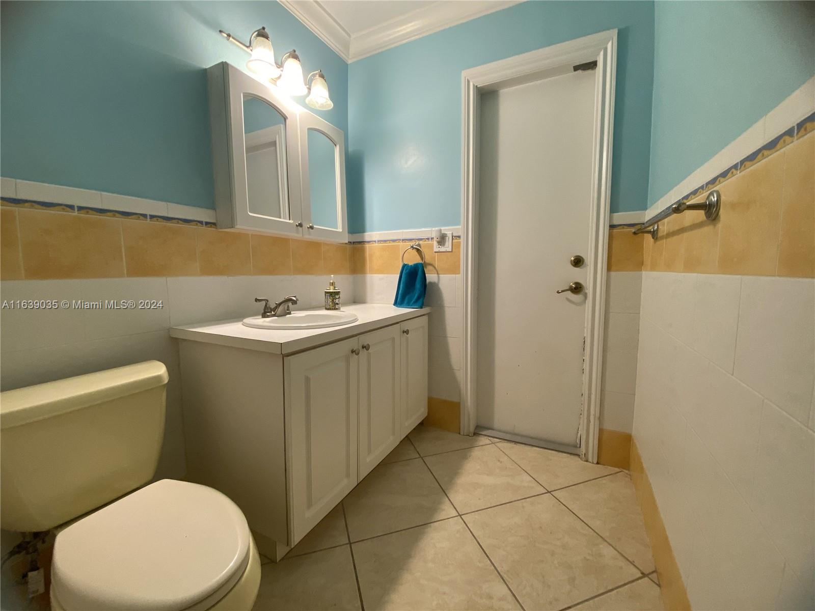 14550 English Road Miami Lakes, FL 33014 - Photo 17 of 33 Another view of the Cabana Bath
