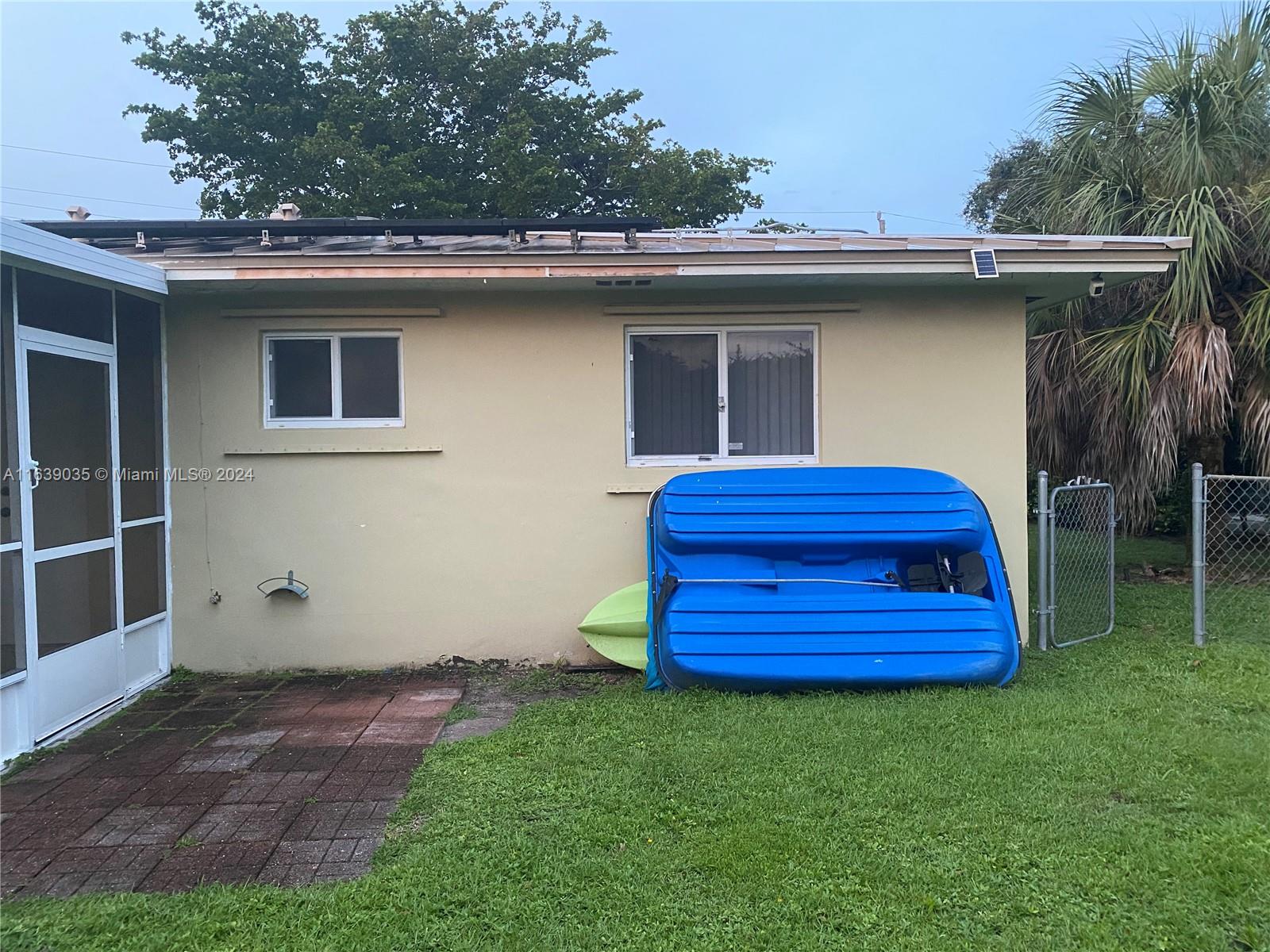 14550 English Road Miami Lakes, FL 33014 - Photo 28 of 33 Gallery Image 28