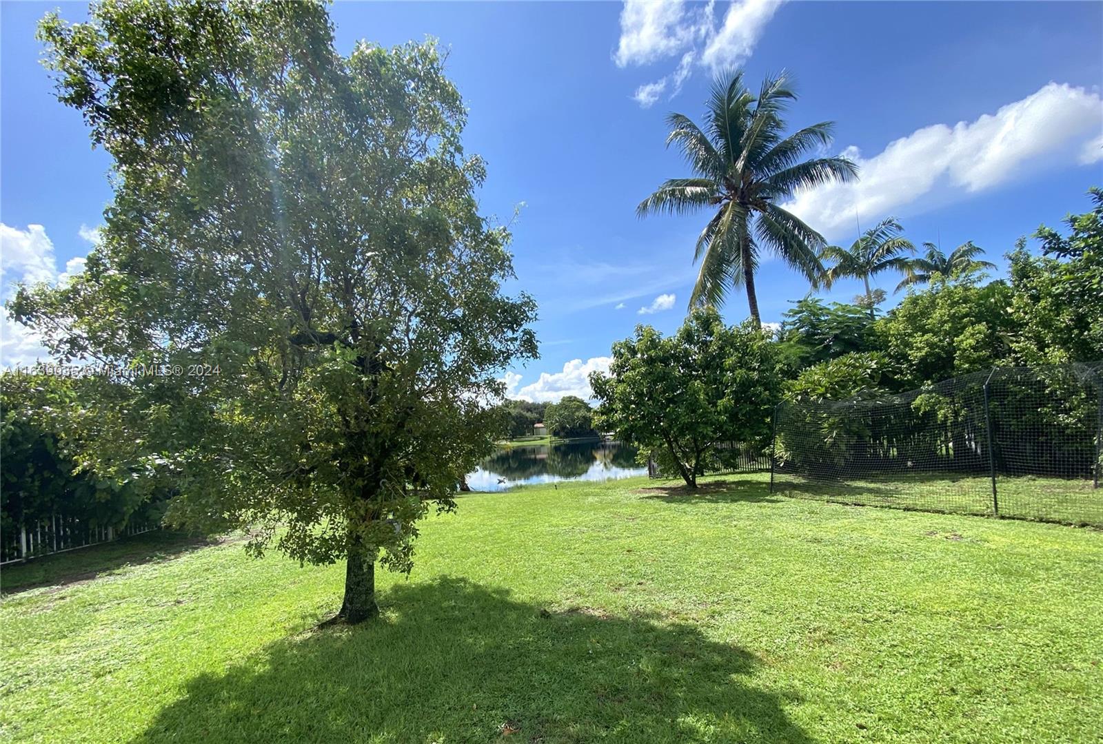 14550 English Road Miami Lakes, FL 33014 - Photo 30 of 33 Gallery Image 30