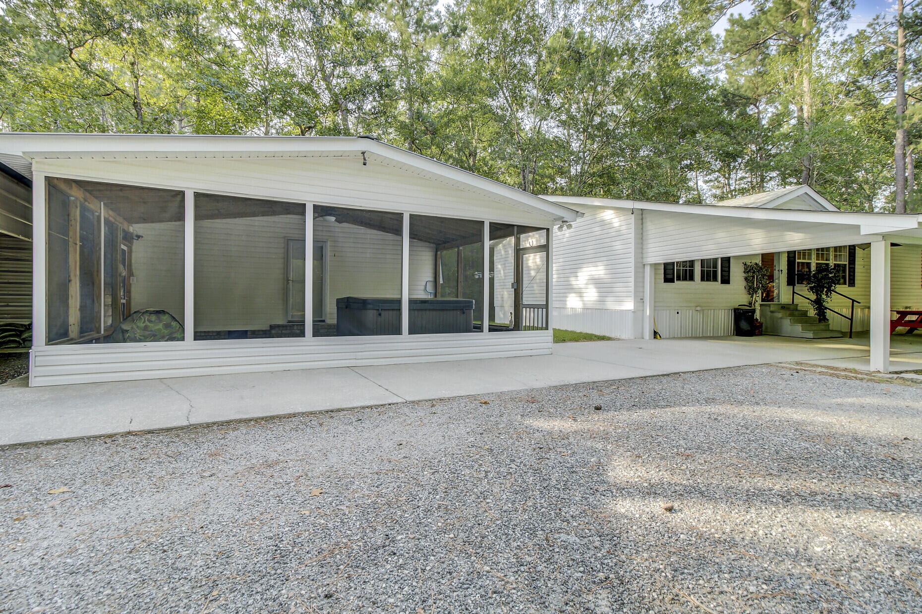 297 Sinclair Road Summerville, SC 29483 - Photo 9 of 42 09_9_mls