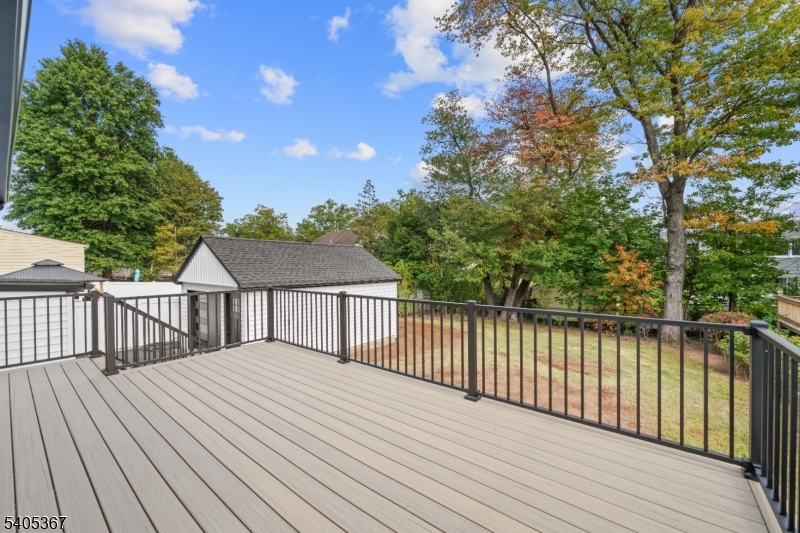 108 Harrington Road Clifton, NJ 07012 - Photo 33 of 41