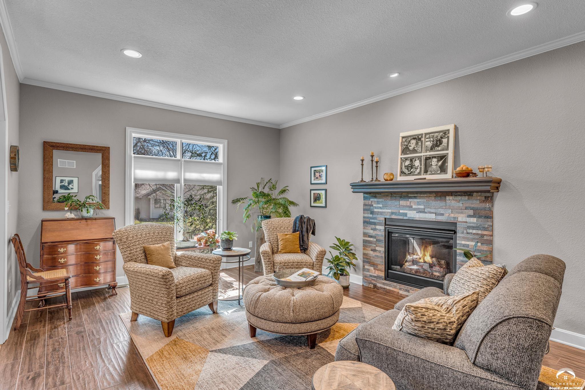 908 Easy Street Lawrence, KS 66049 - Photo 11 of 58