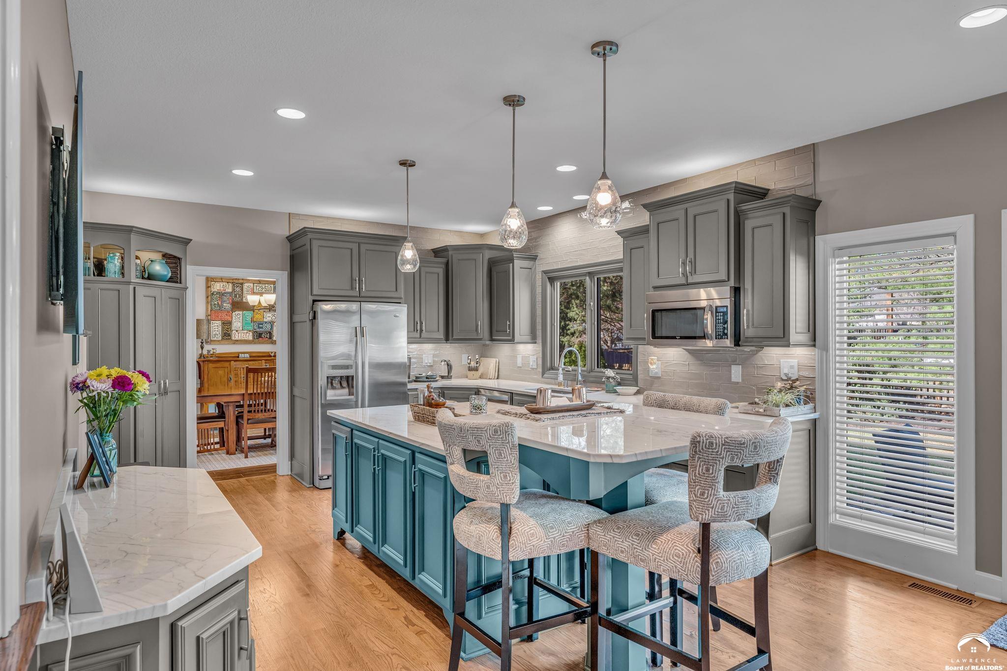 908 Easy Street Lawrence, KS 66049 - Photo 15 of 58