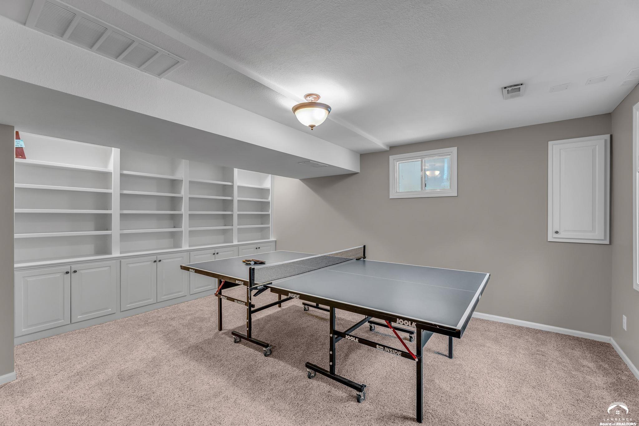 908 Easy Street Lawrence, KS 66049 - Photo 48 of 58