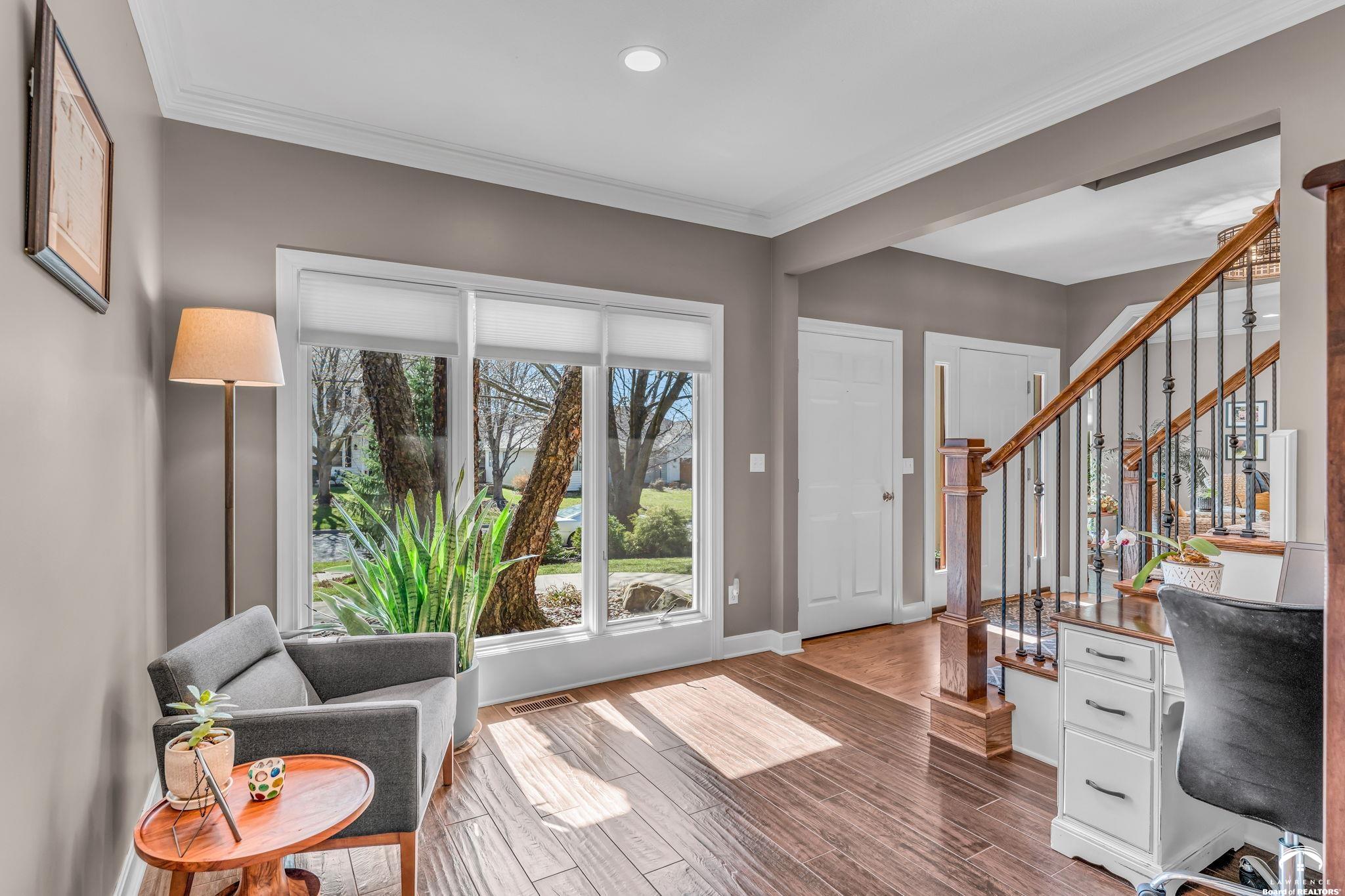 908 Easy Street Lawrence, KS 66049 - Photo 9 of 58