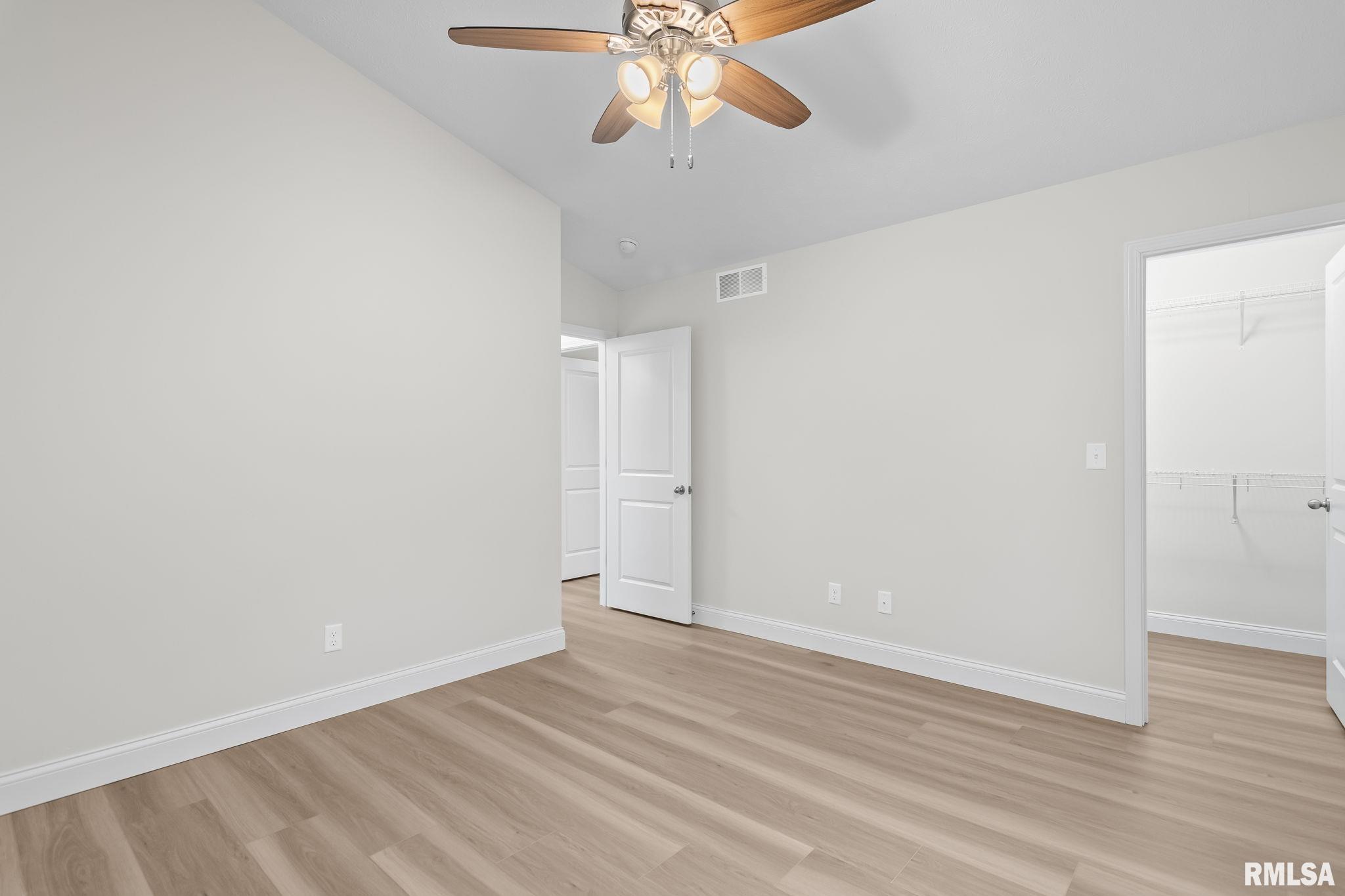 6200 Wind Tree Road Springfield, IL 62712 - Photo 16 of 36