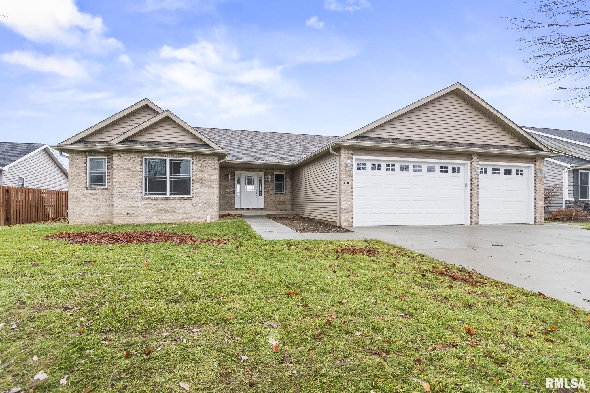 6200 Wind Tree Road Springfield, IL 62712 - Photo 2 of 47