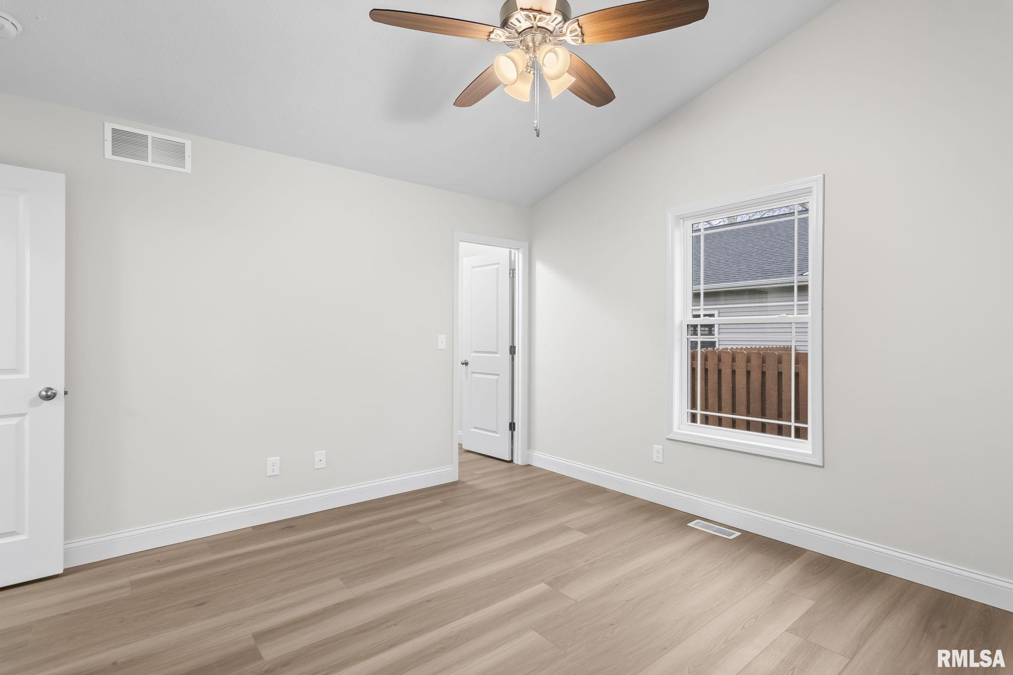 6200 Wind Tree Road Springfield, IL 62712 - Photo 24 of 47