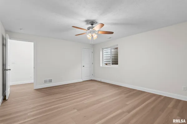 $565,000 | 6200 Wind Tree Road, Springfield, IL 62712