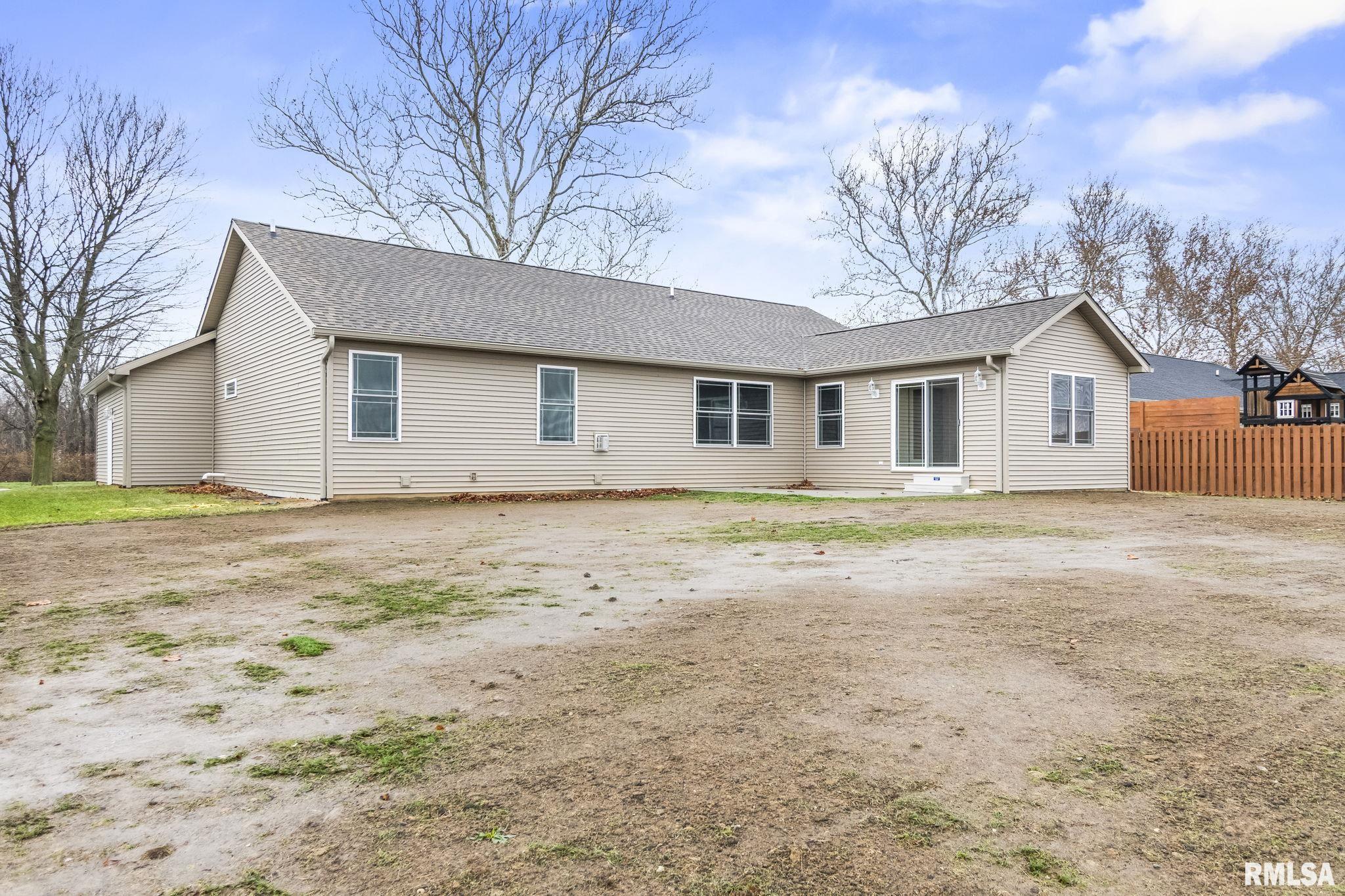 6200 Wind Tree Road Springfield, IL 62712 - Photo 34 of 36