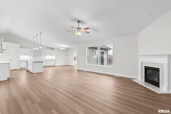 $565,000 | 6200 Wind Tree Road, Springfield, IL 62712