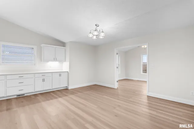 $599,000 | 6200 Wind Tree Road, Springfield, IL 62712