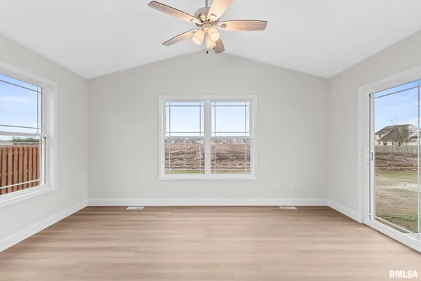 $565,000 | 6200 Wind Tree Road, Springfield, IL 62712