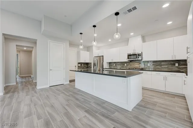 $895,000 | 4274 Solace Street, Las Vegas, NV 89135