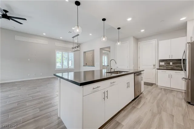 $895,000 | 4274 Solace Street, Las Vegas, NV 89135