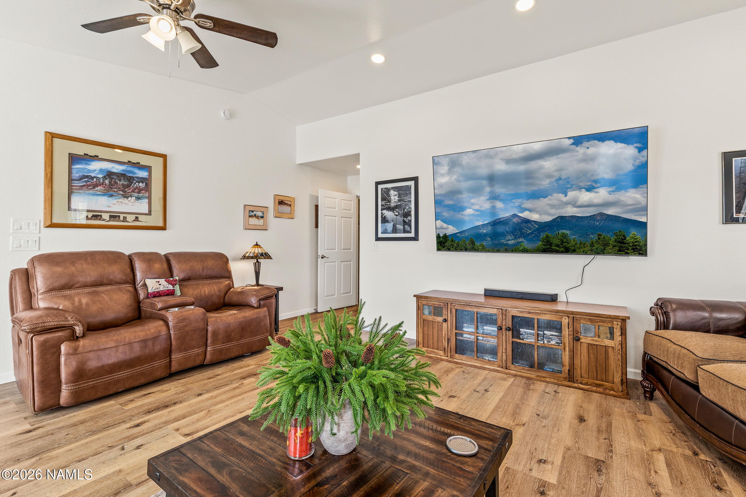 9835 Pioneer Valley Road Flagstaff, AZ 86004 - Photo 4 of 30 9835 Pioneer Valley Rd-29