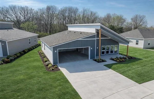 $284,000 | 1503 Ashton Way, Pittsburg, KS 66762