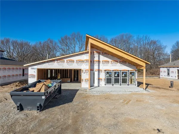 $284,000 | 1503 Ashton Way, Pittsburg, KS 66762