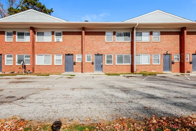 $849 | 6062 East 16th Street, Indianapolis, IN 46219