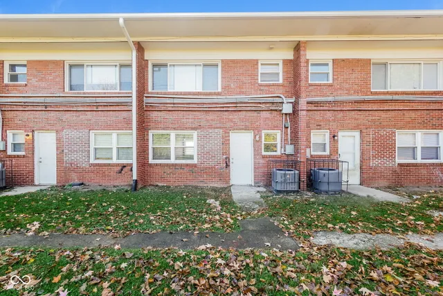 $849 | 6062 East 16th Street, Indianapolis, IN 46219