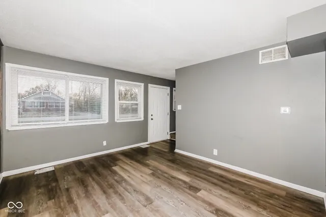 $849 | 6062 East 16th Street, Indianapolis, IN 46219