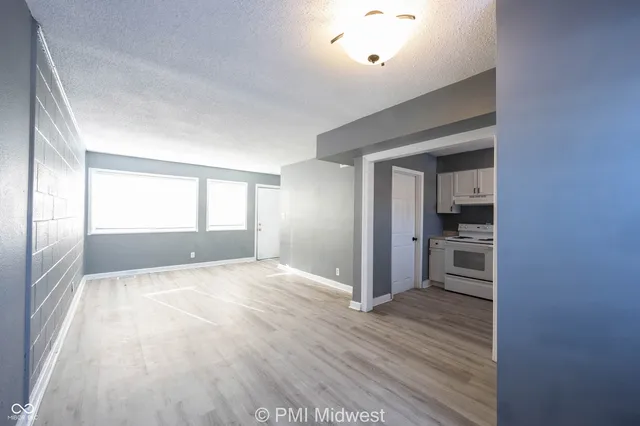 $875 | 6062 East 16th Street, Indianapolis, IN 46219