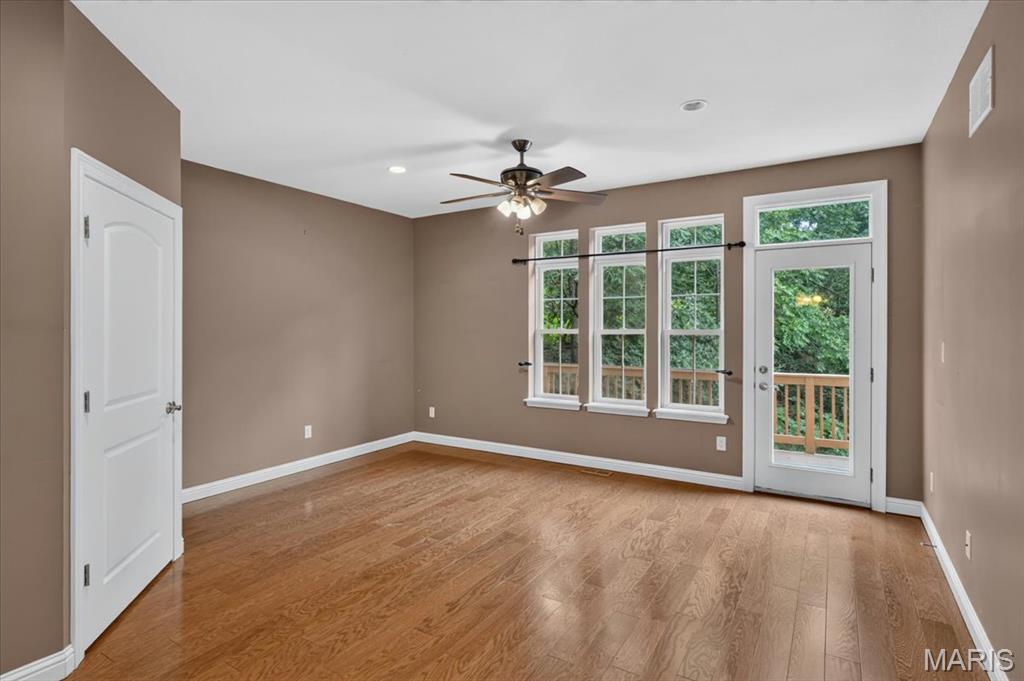 1549 Paradise Valley Drive High Ridge, MO 63049 - Photo 16 of 37