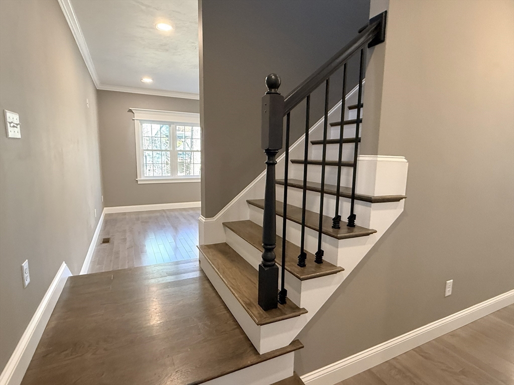 24 Cooper Road Webster, MA 01570 - Photo 23 of 42