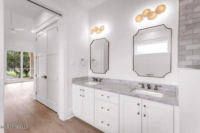 $1,395,000 | 642 North Beach Boulevard, Bay St. Louis, MS 39520