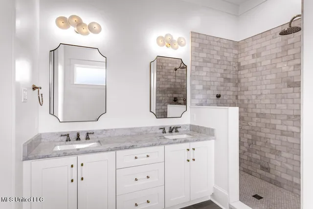 $1,395,000 | 642 North Beach Boulevard, Bay St. Louis, MS 39520