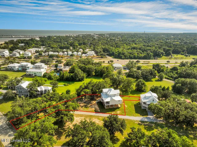 $1,395,000 | 642 North Beach Boulevard, Bay St. Louis, MS 39520