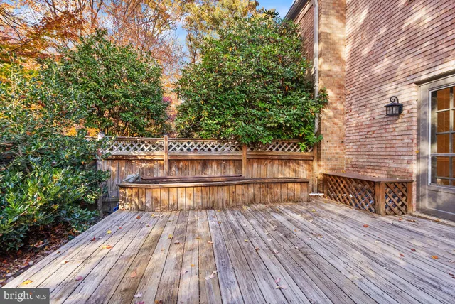 $725,000 | 3146 Cantrell Lane, Fairfax, VA 22031