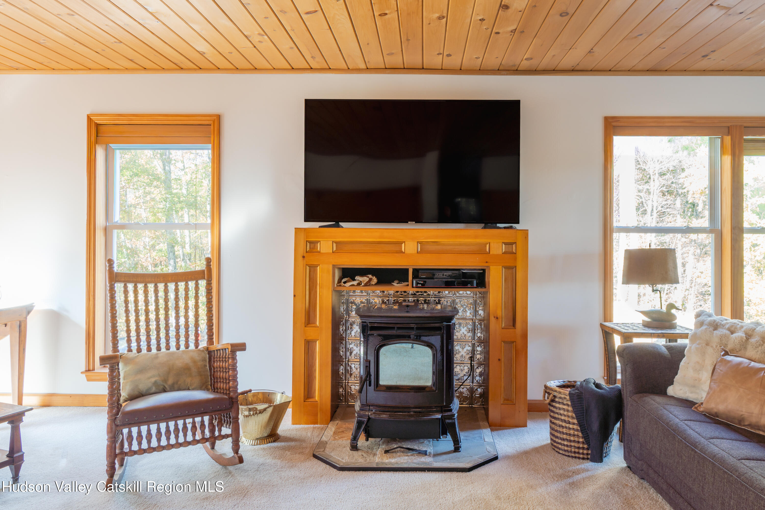 78 Ridge Way Catskill, NY 12414 - Photo 18 of 40 a living room with furniture and a fireplace