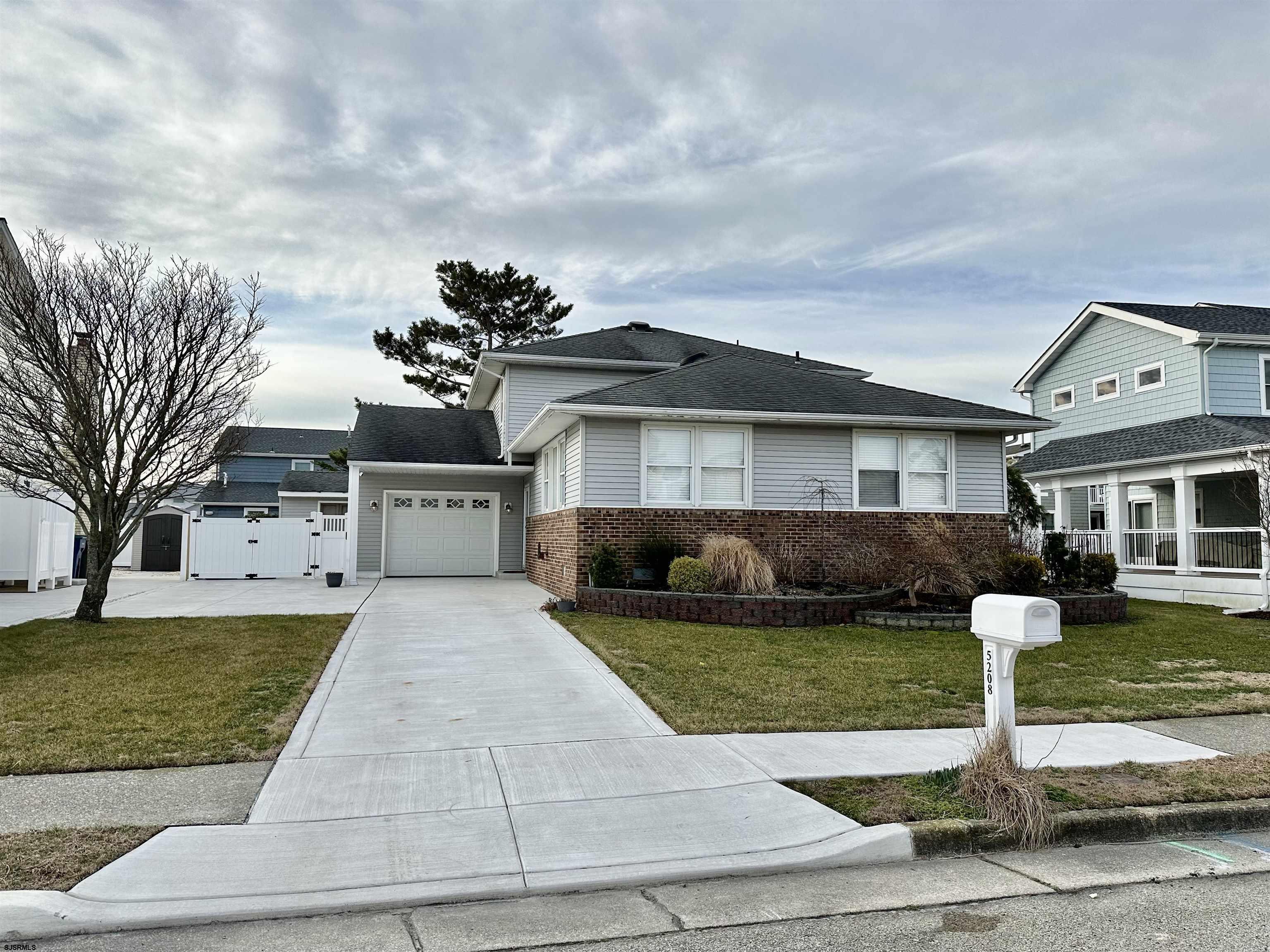 5208 Seaspray Road Brigantine, NJ 08203 - Photo 1 of 73 Gallery Image 1