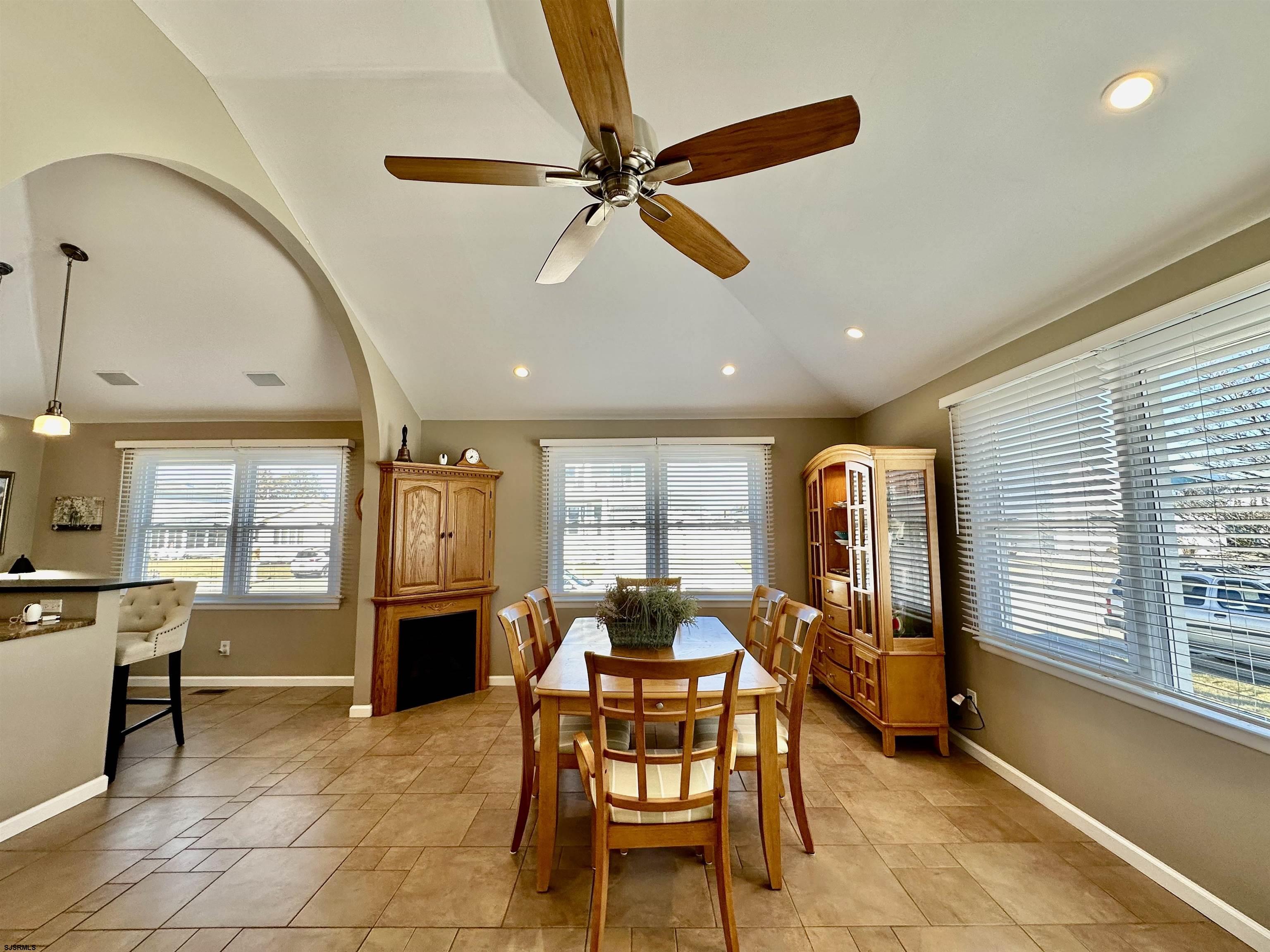 5208 Seaspray Road Brigantine, NJ 08203 - Photo 18 of 73 Gallery Image 18