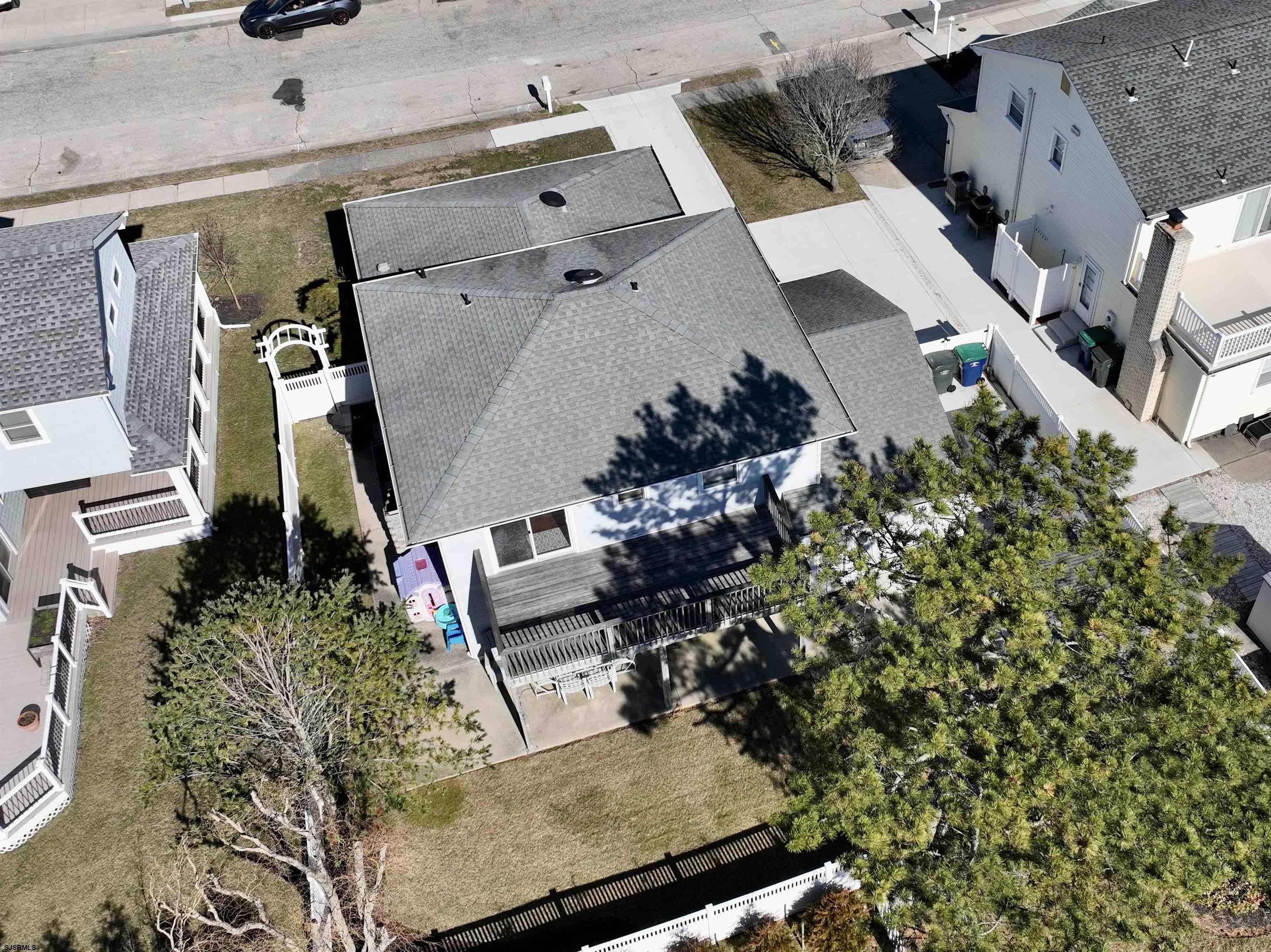 5208 Seaspray Road Brigantine, NJ 08203 - Photo 3 of 73 Gallery Image 3