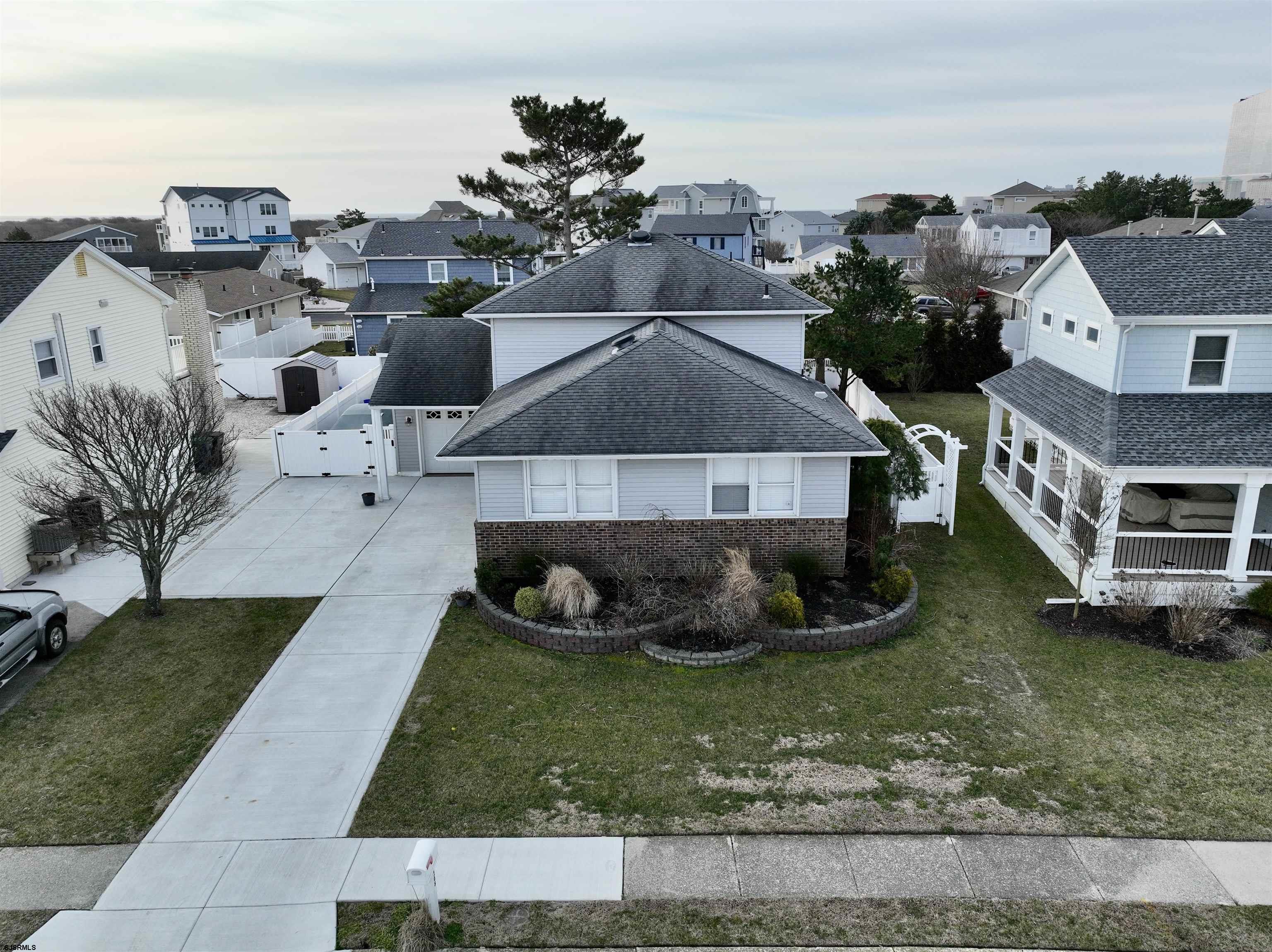 5208 Seaspray Road Brigantine, NJ 08203 - Photo 9 of 73 Gallery Image 9