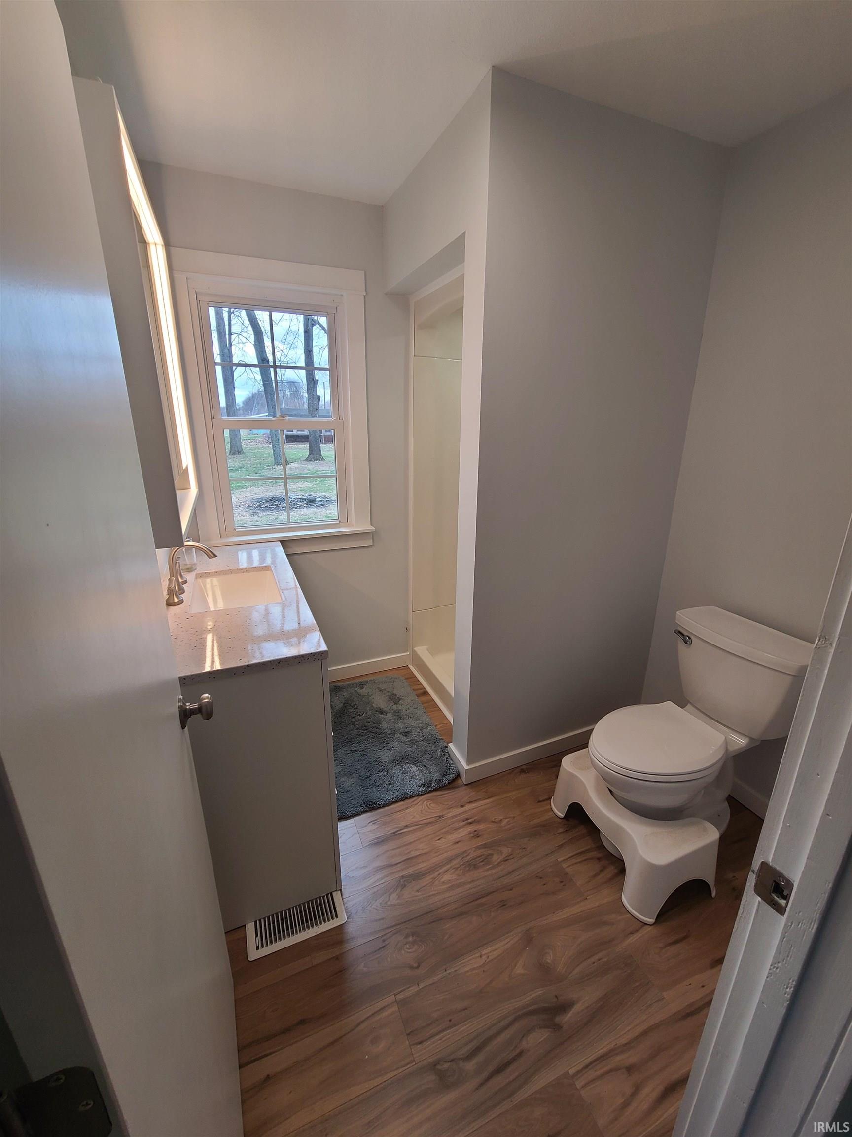 64548 Thorn Road North Liberty, IN 46554 - Photo 9 of 36