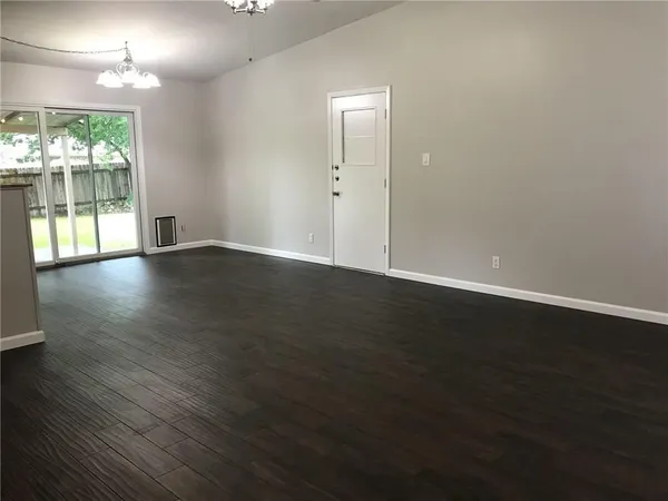 $2,100 | 8202 Renton Drive, Austin, TX 78757