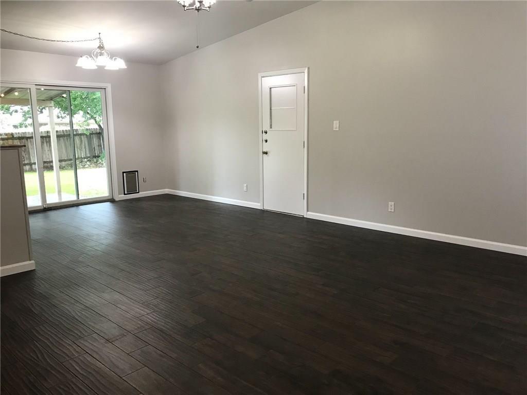 8202 Renton Drive Austin, TX 78757 - Photo 4 of 23