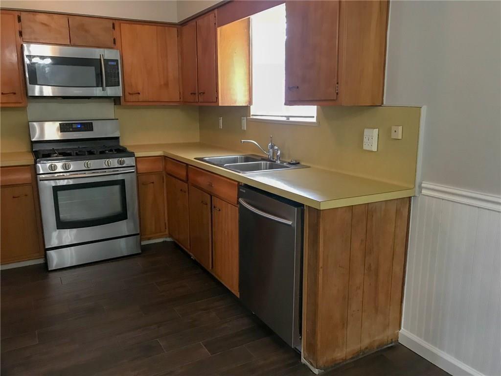 8202 Renton Drive Austin, TX 78757 - Photo 9 of 23