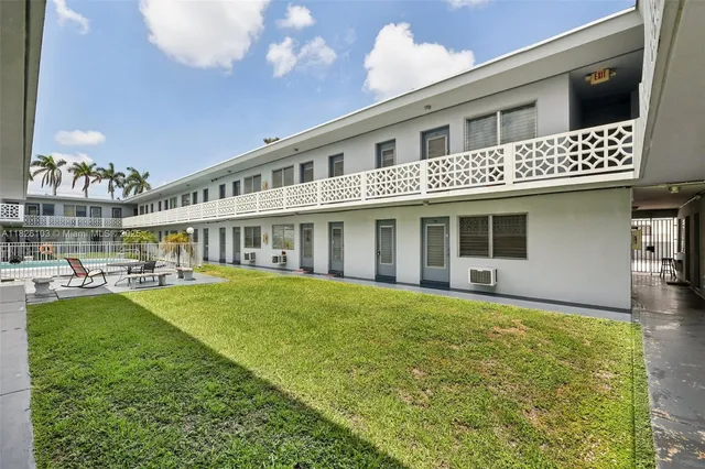 $109,999 | 12665 Northeast 16th Avenue, Unit 22, North Miami, FL 33161