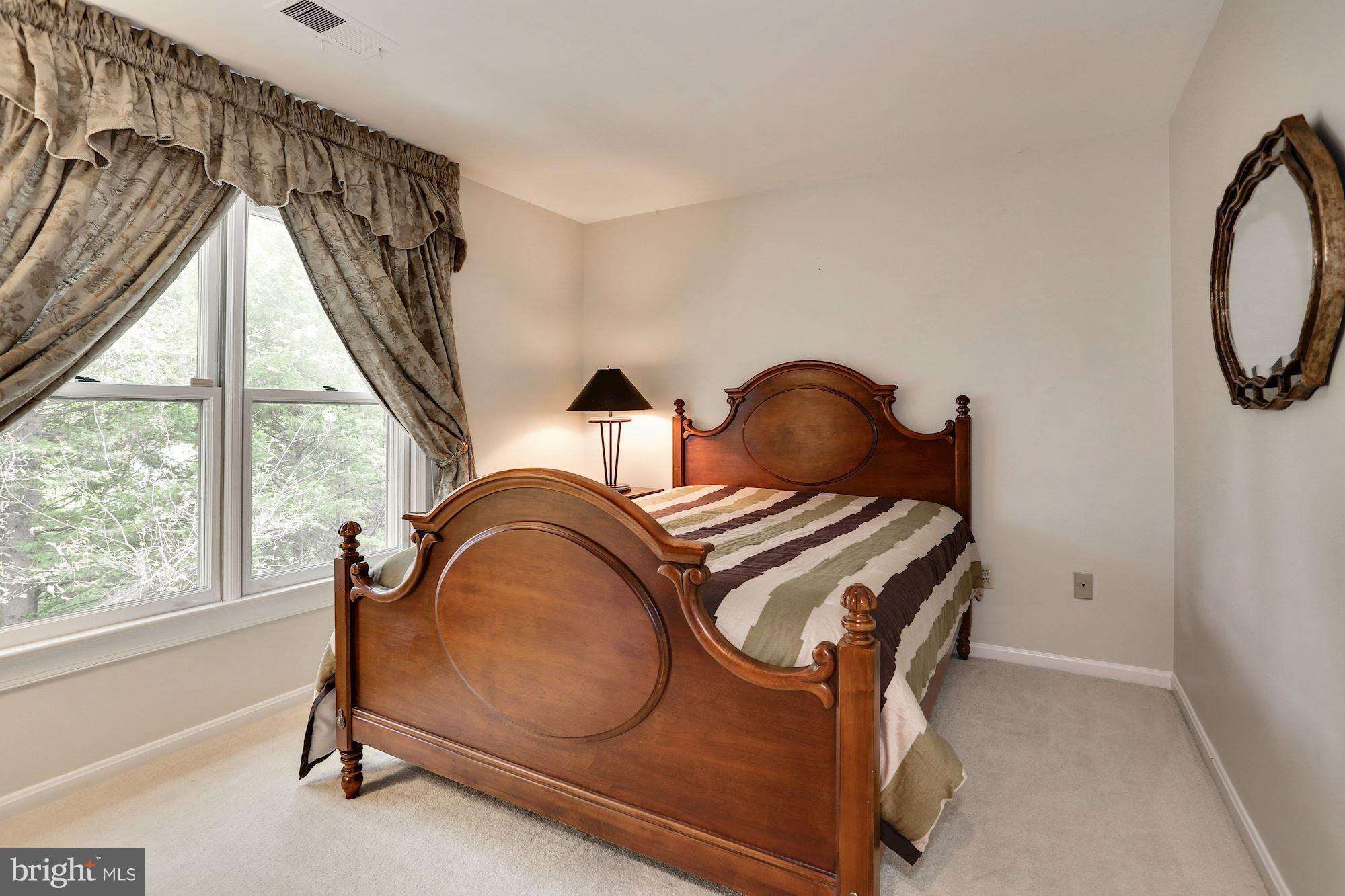 4412 Sangamore Road Bethesda, MD 20816 - Photo 17 of 30 Bedroom