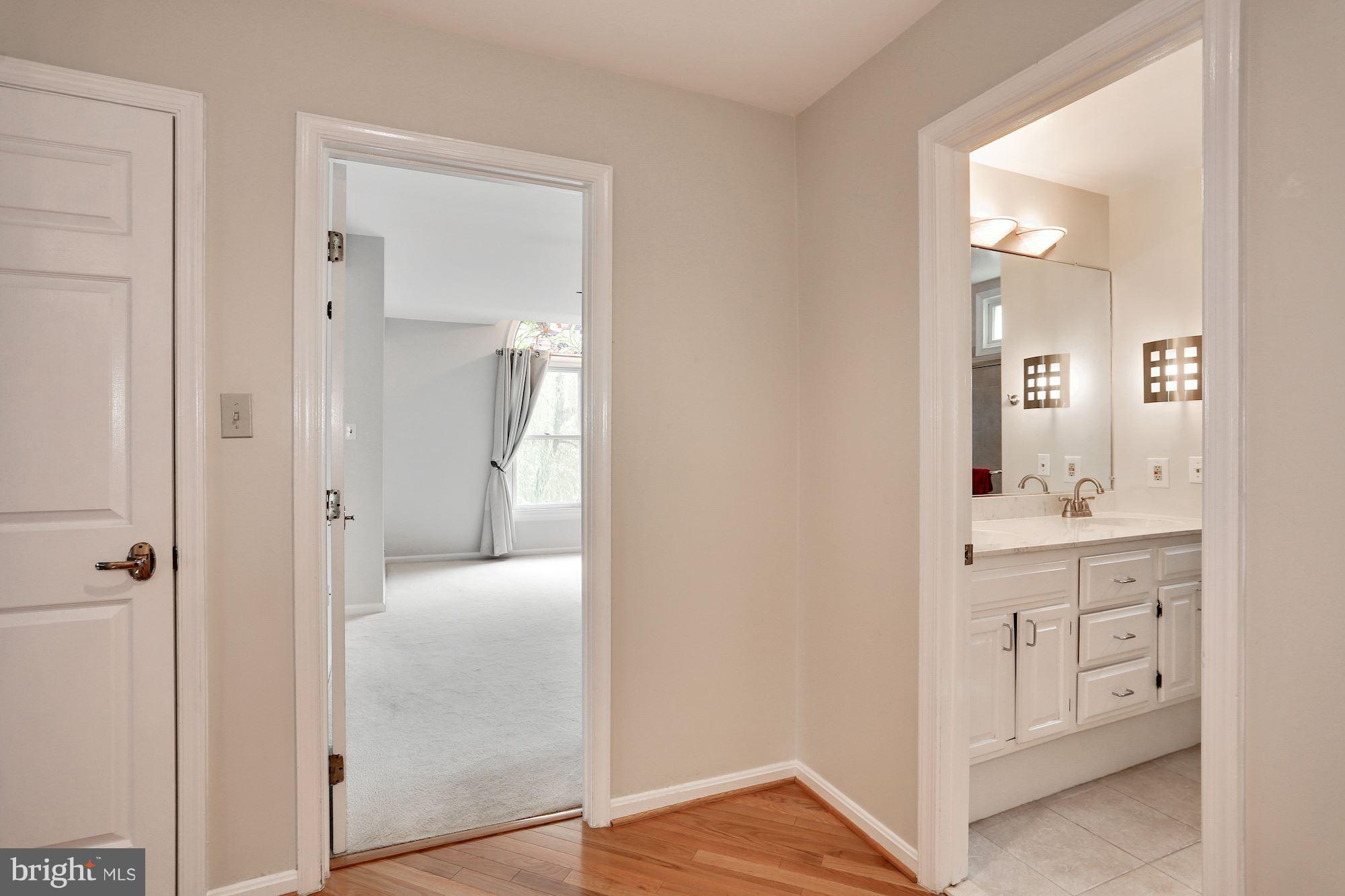 4412 Sangamore Road Bethesda, MD 20816 - Photo 19 of 30 Interior (General)