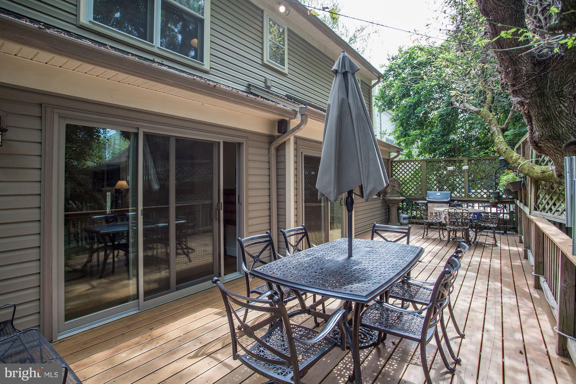 4412 Sangamore Road Bethesda, MD 20816 - Photo 26 of 30 Exterior (Rear)