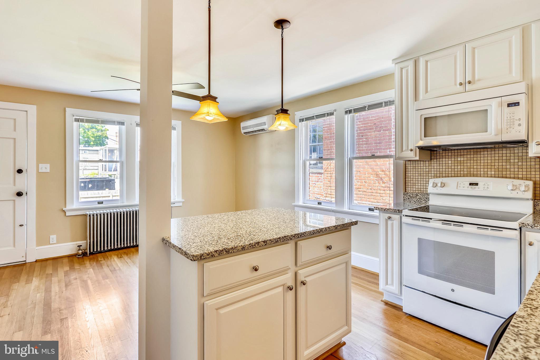 431 North Market Street, Unit 2 Frederick, MD 21701 - Photo 12 of 35
