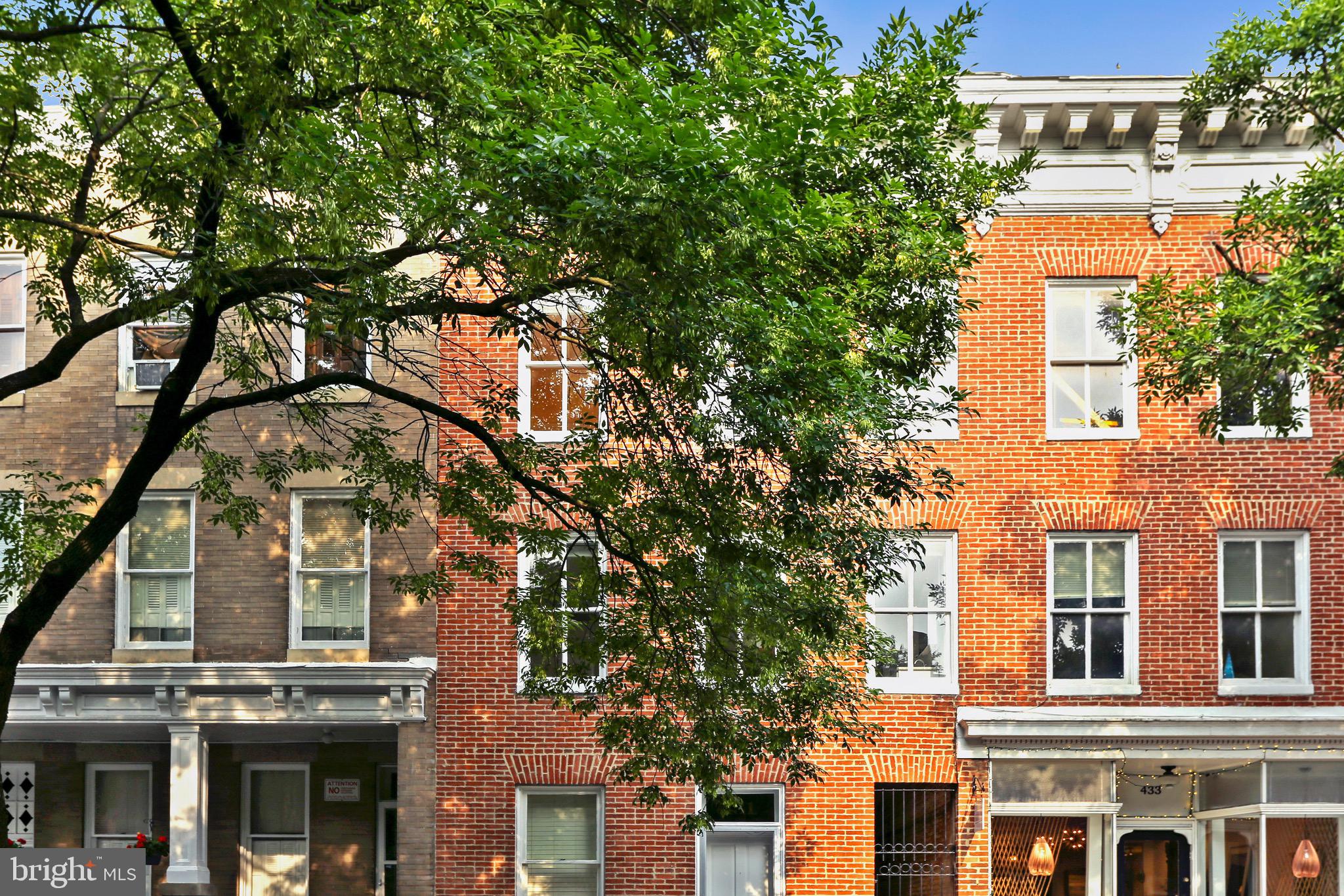 431 North Market Street, Unit 2 Frederick, MD 21701 - Photo 4 of 35