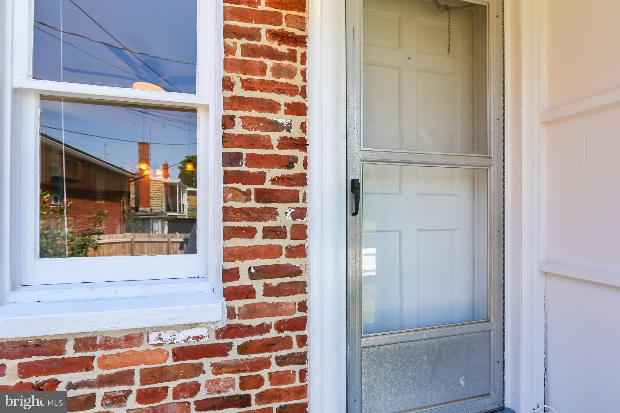 431 North Market Street, Unit 2 Frederick, MD 21701 - Photo 6 of 35